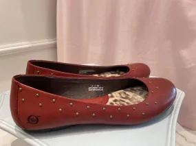 (8) Studded Ballet Flats (w. Box)