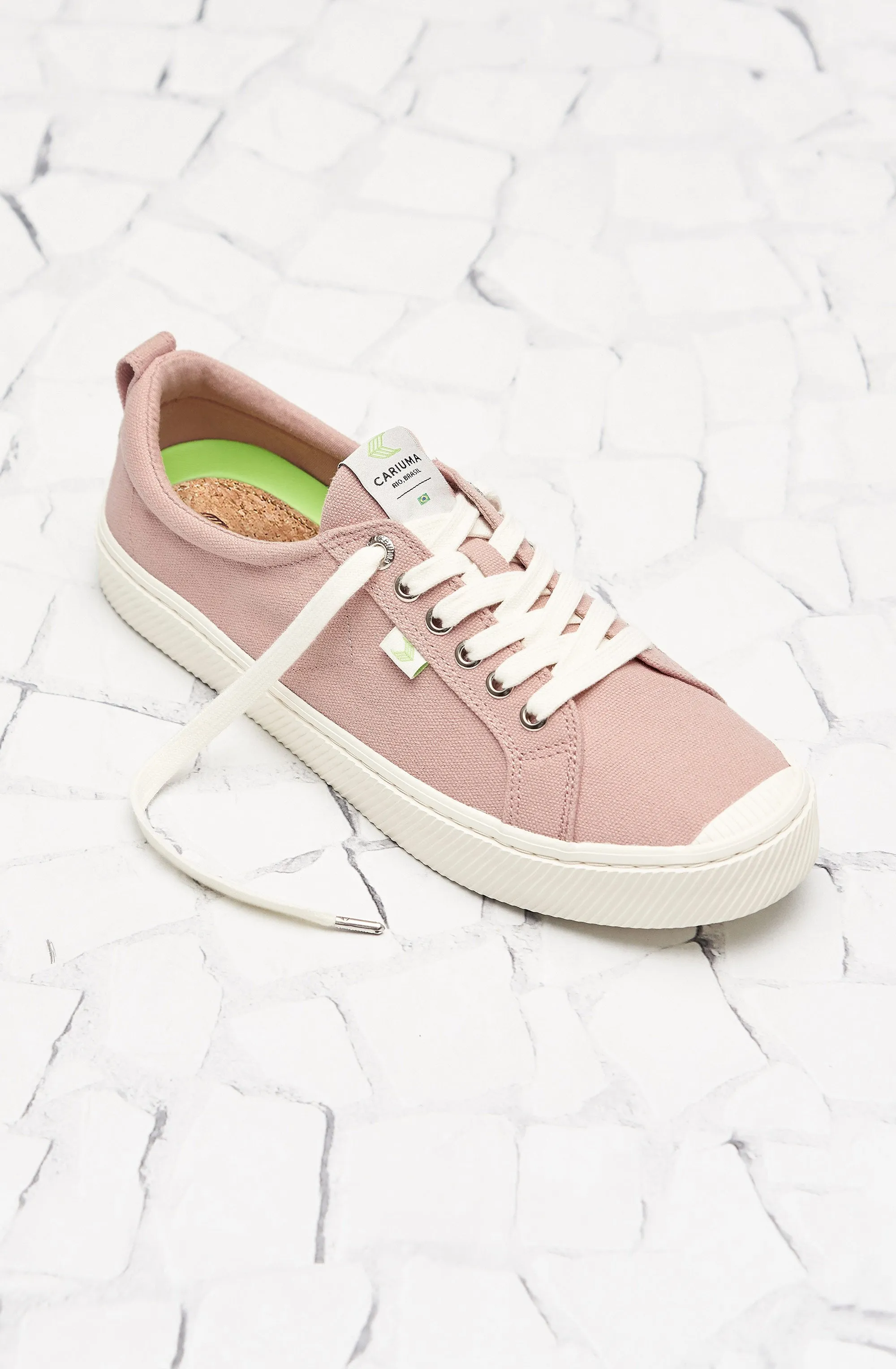 OCA Low Rose Canvas Sneaker Women
