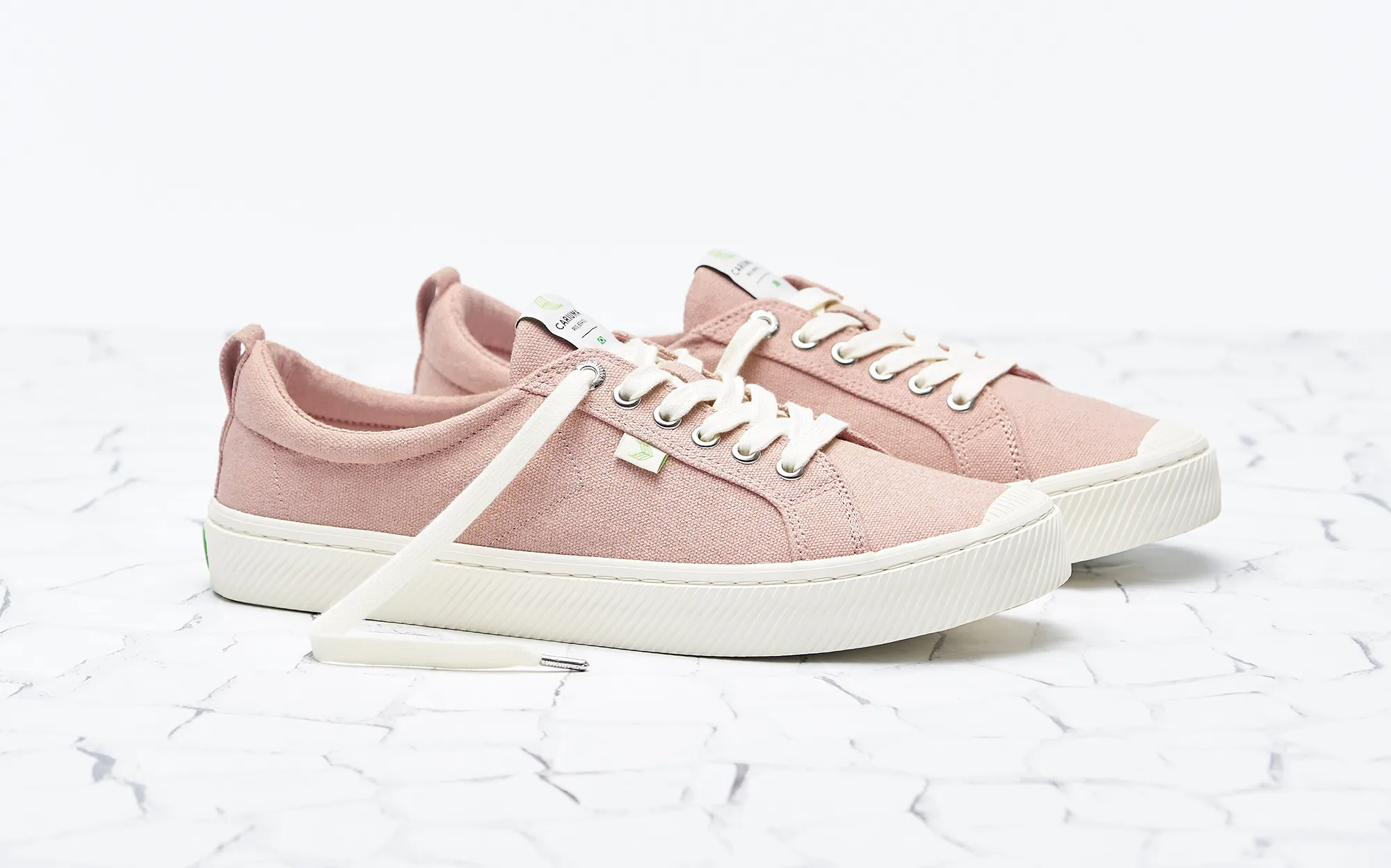 OCA Low Rose Canvas Sneaker Women