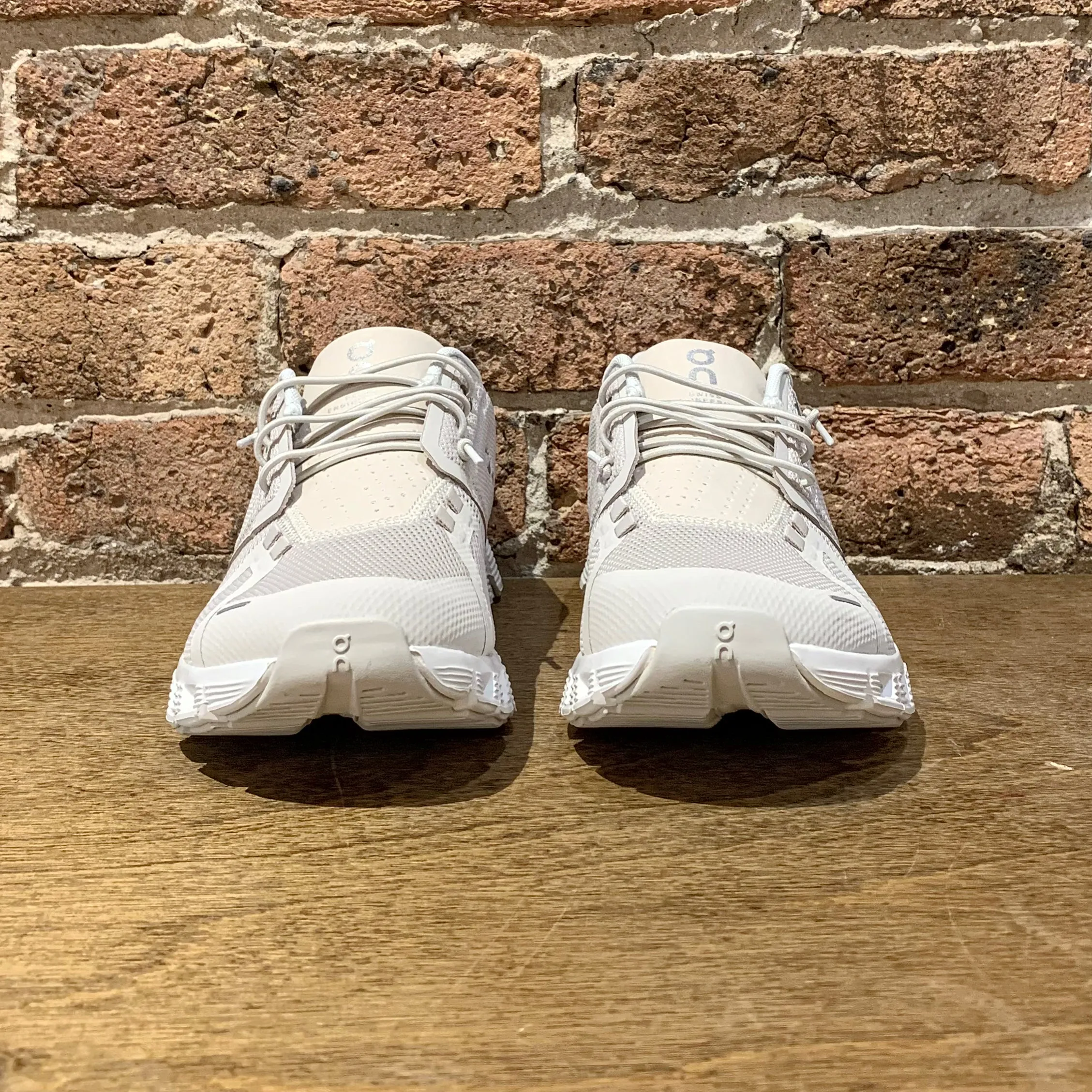 ON Cloud 5 Women's Pearl|White